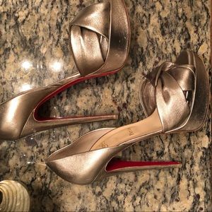 Christian Louboutin peep toe heel